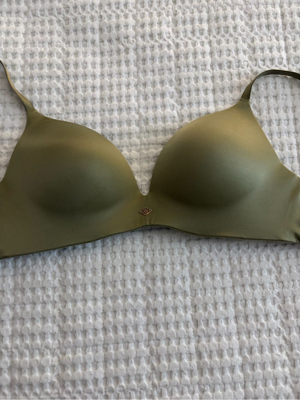 Victoria's Secret Olive Green Smooth T-Shirt Bra